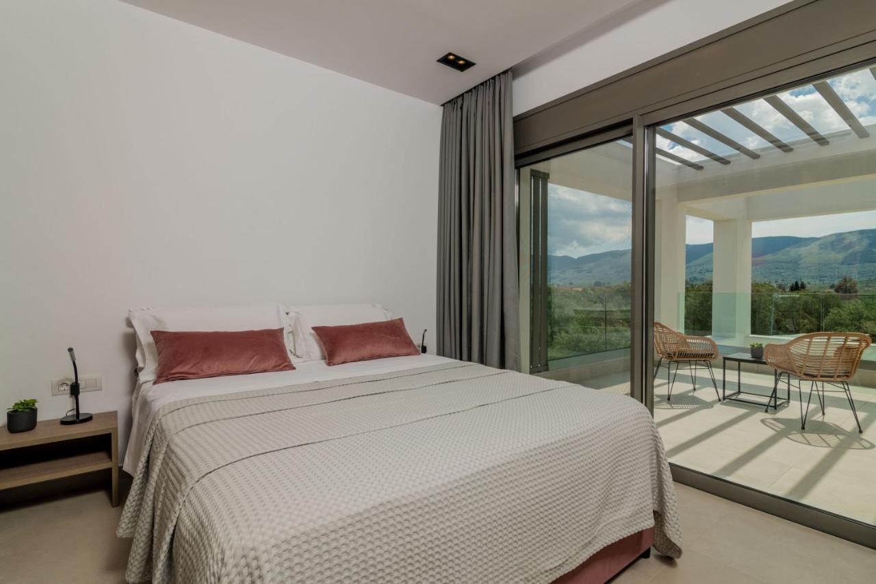 Antonia Villa - Luxurious Serenity With Private Pool, By Zantewize Kalipádhon Εξωτερικό φωτογραφία