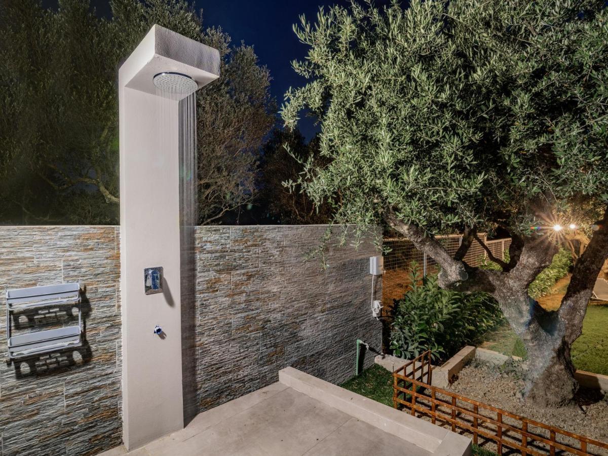 Antonia Villa - Luxurious Serenity With Private Pool, By Zantewize Kalipádhon Εξωτερικό φωτογραφία